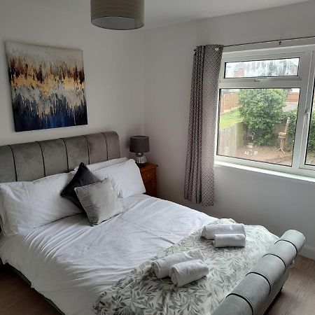 Wavertree Drive 3 Bed Contractor Home In Лестер Екстер'єр фото