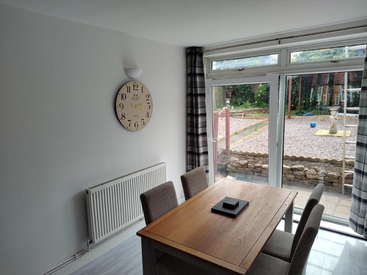 Wavertree Drive 3 Bed Contractor Home In Лестер Екстер'єр фото