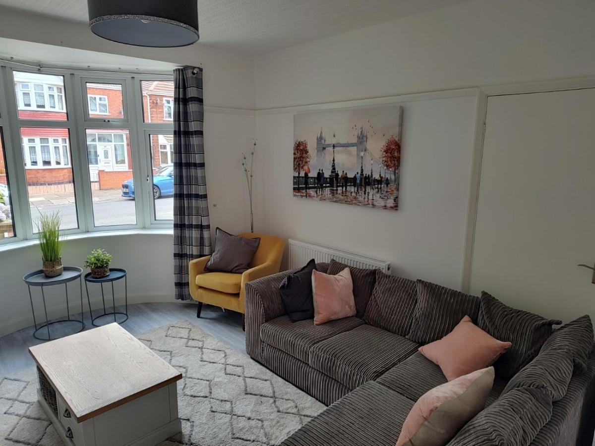 Wavertree Drive 3 Bed Contractor Home In Лестер Екстер'єр фото